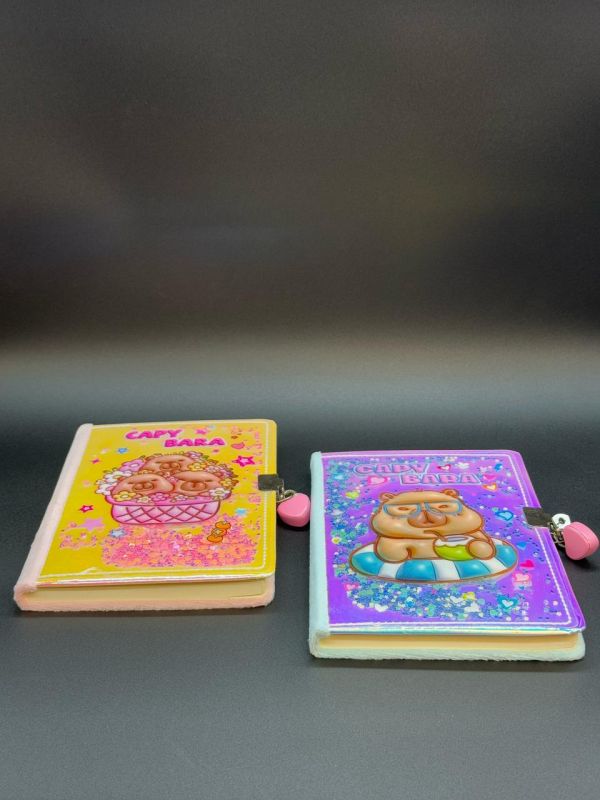 Блокнот Капибара с замком