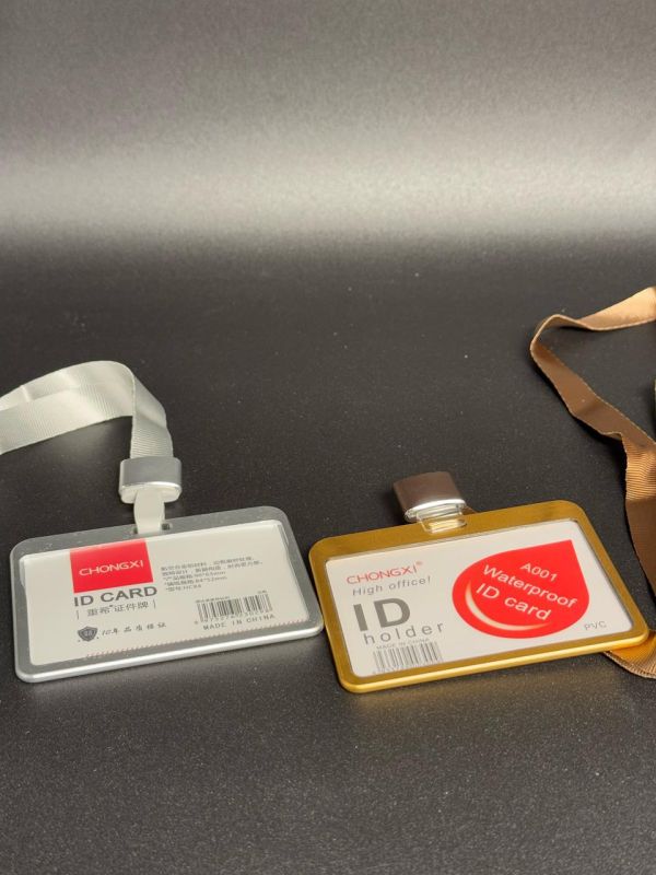 Бейджик горизонтальный металл