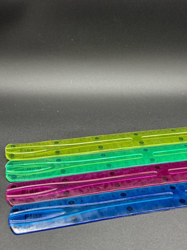 Линейка цветной