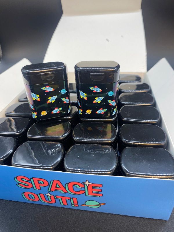 Точилка космос в упаковке 24шт