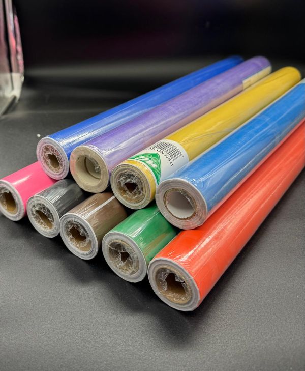 Самоклеящаяся пленка