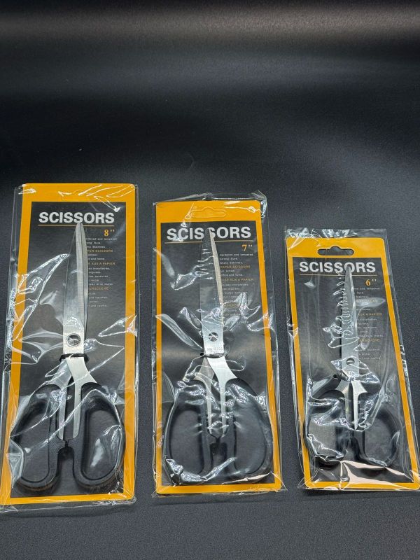 Нож канцелярский SCISSORS 7