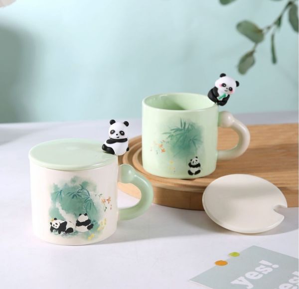 Кружка Панда с крышкой + ложка