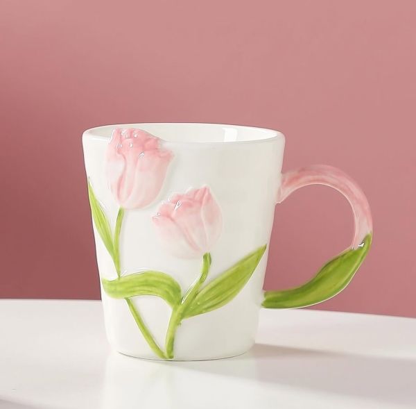 Кружка цветочным дизайном